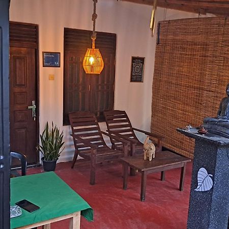 Kavidi Villa Home Stay 坦加拉 外观 照片